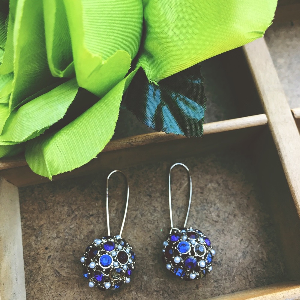 🌷Gorgeous Ball Drop Earrings🌷